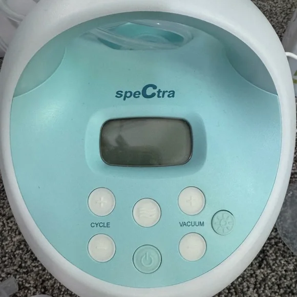 Spectra S1 Electric Breast Pump + 2 additional kits + sterilized sealed bags - Picture 6 of 9